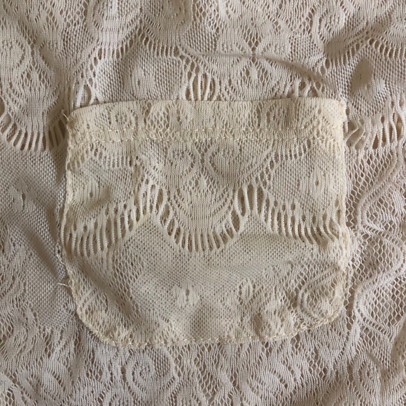 Charlotte Russe Sheer Box-T M *See through!* - Picture 3 of 4